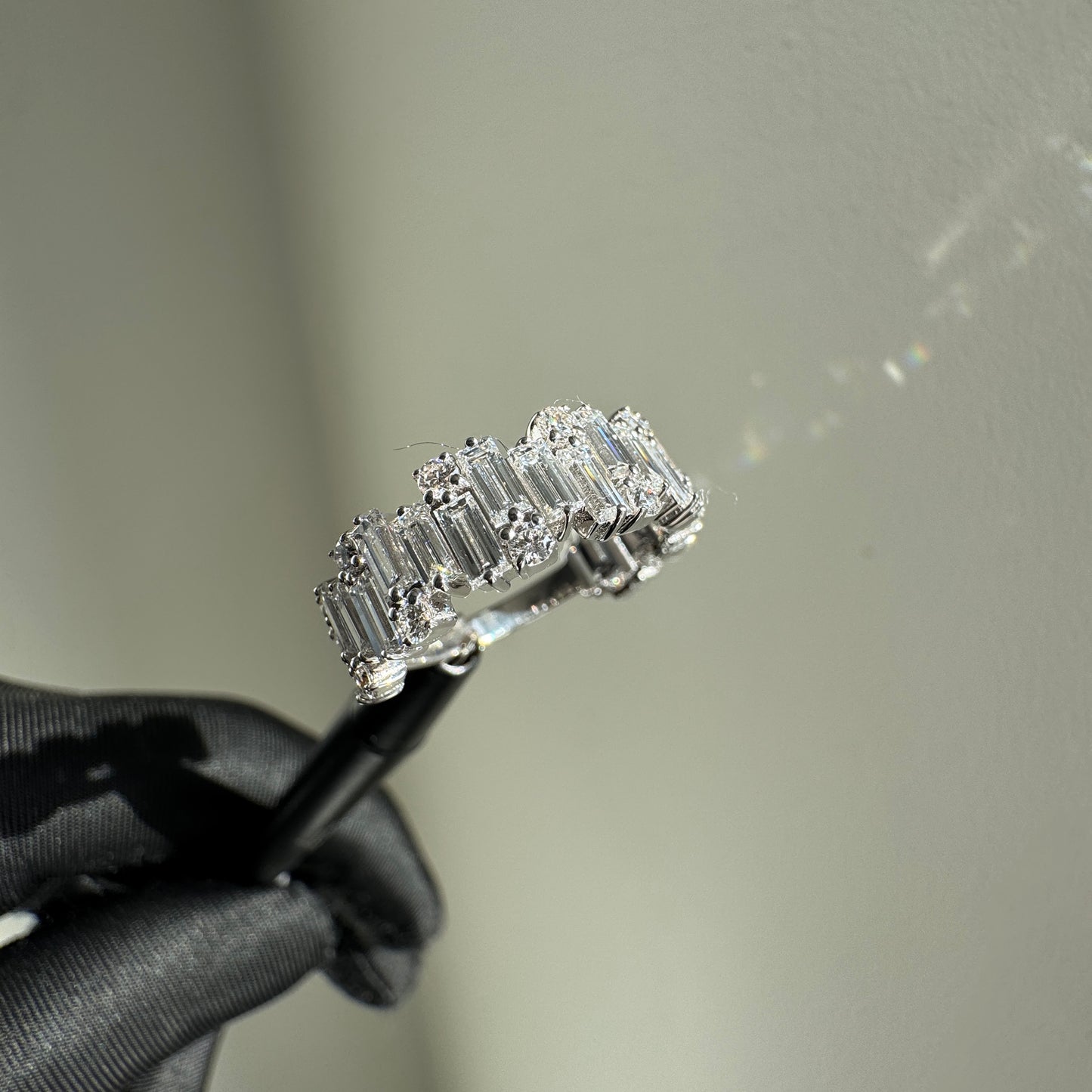 Baguette & Round Diamond” Lazo Semi Eternity Band