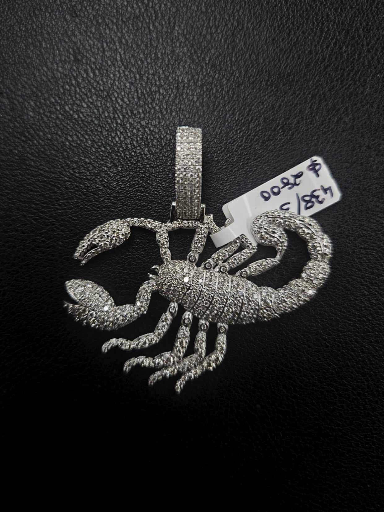 10K Gold Scorpion Pendant – 3.94ct Natural Diamonds