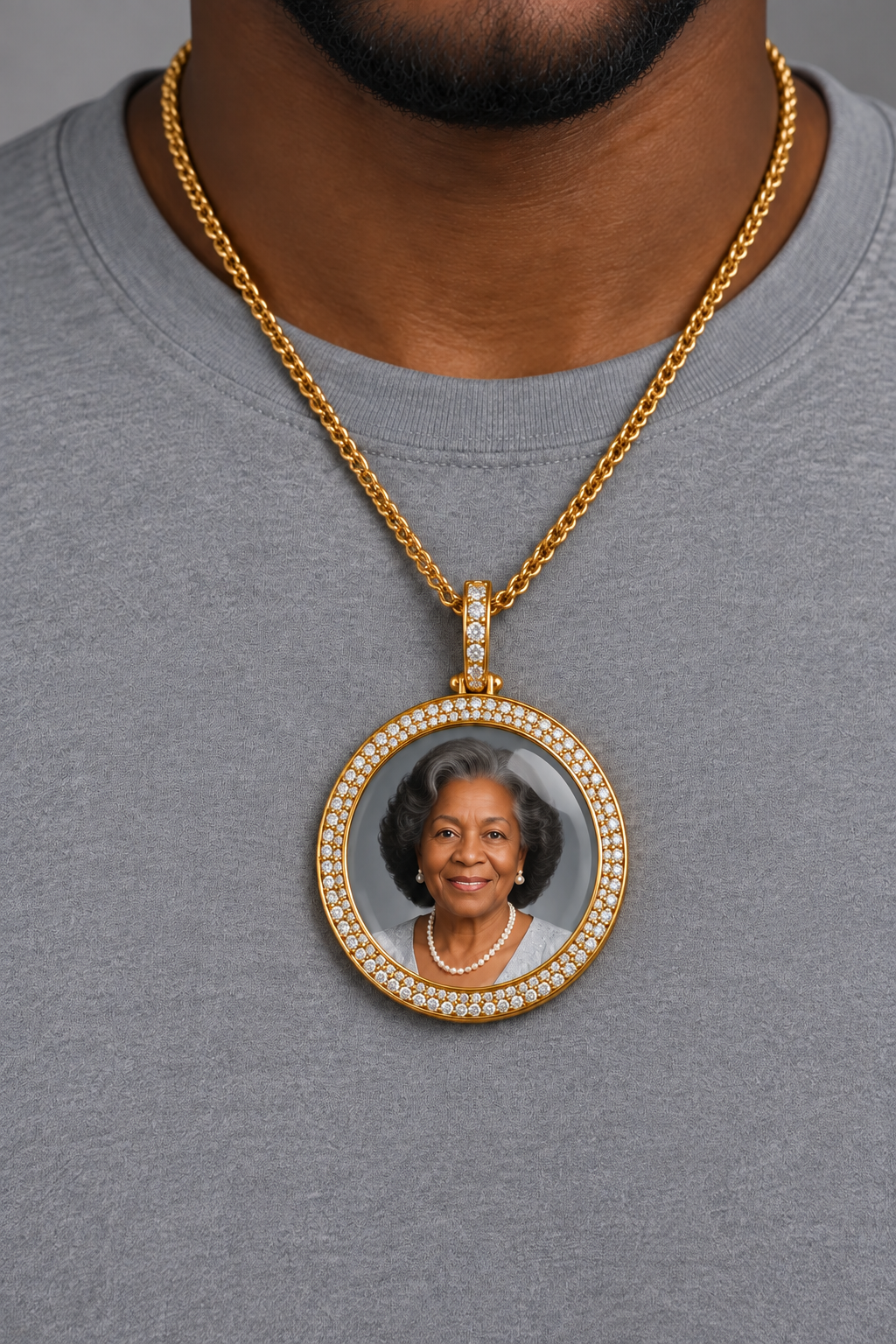 10K Gold Picture Pendant Natural Diamond Bezel & Bail
