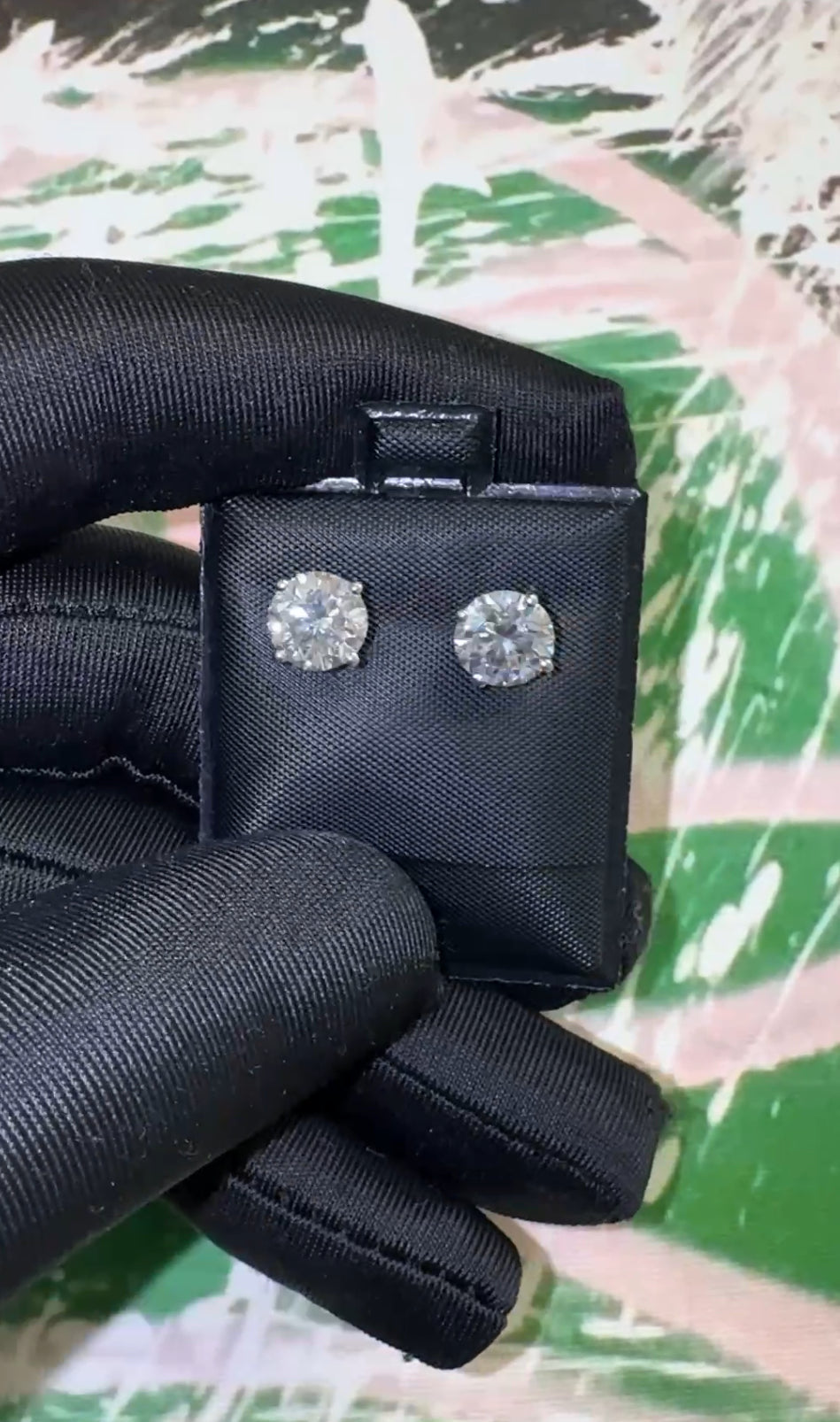Exquisite 4.00 Carat Total Weight Natural Diamond Studs β Set in 14K White Gold