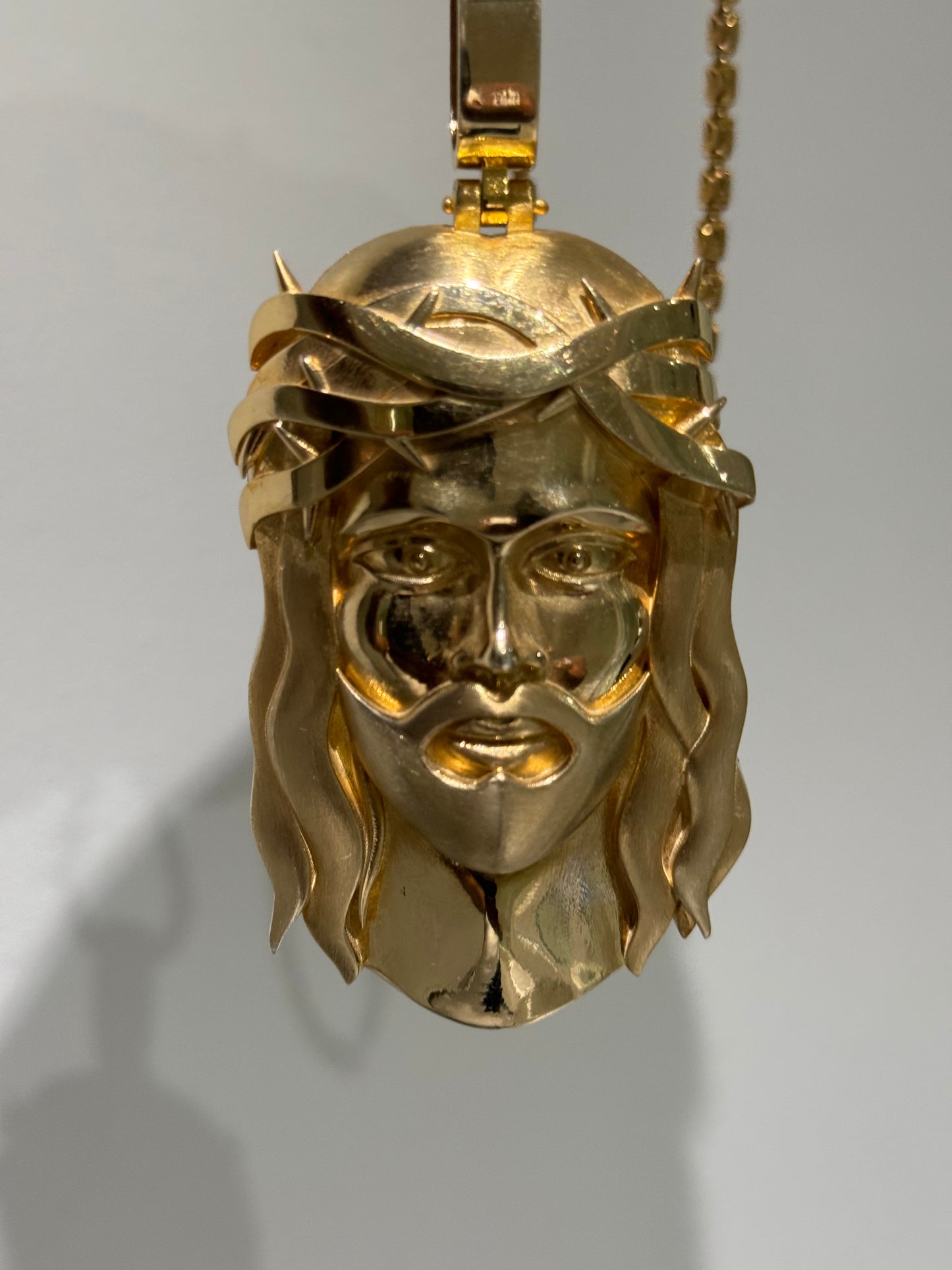 Exclusive Semi-Solid Gold Lazo Jesus Pendant - Crafted by Lazo The Jeweller