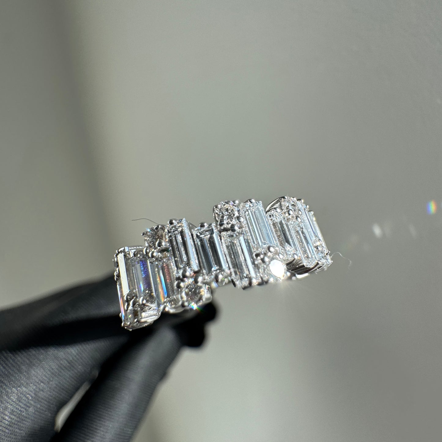 Baguette & Round Diamond” Lazo Semi Eternity Band