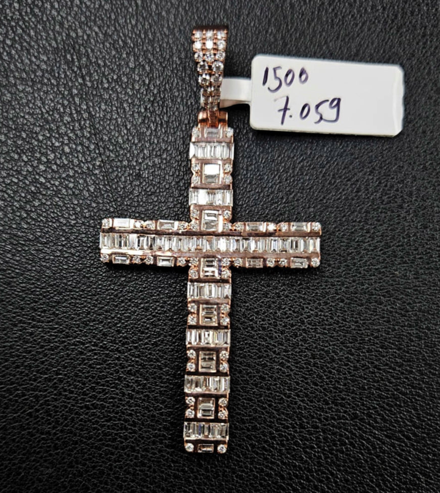 10K Gold Cross Pendant with Baguette & Round Diamonds β 7.05g