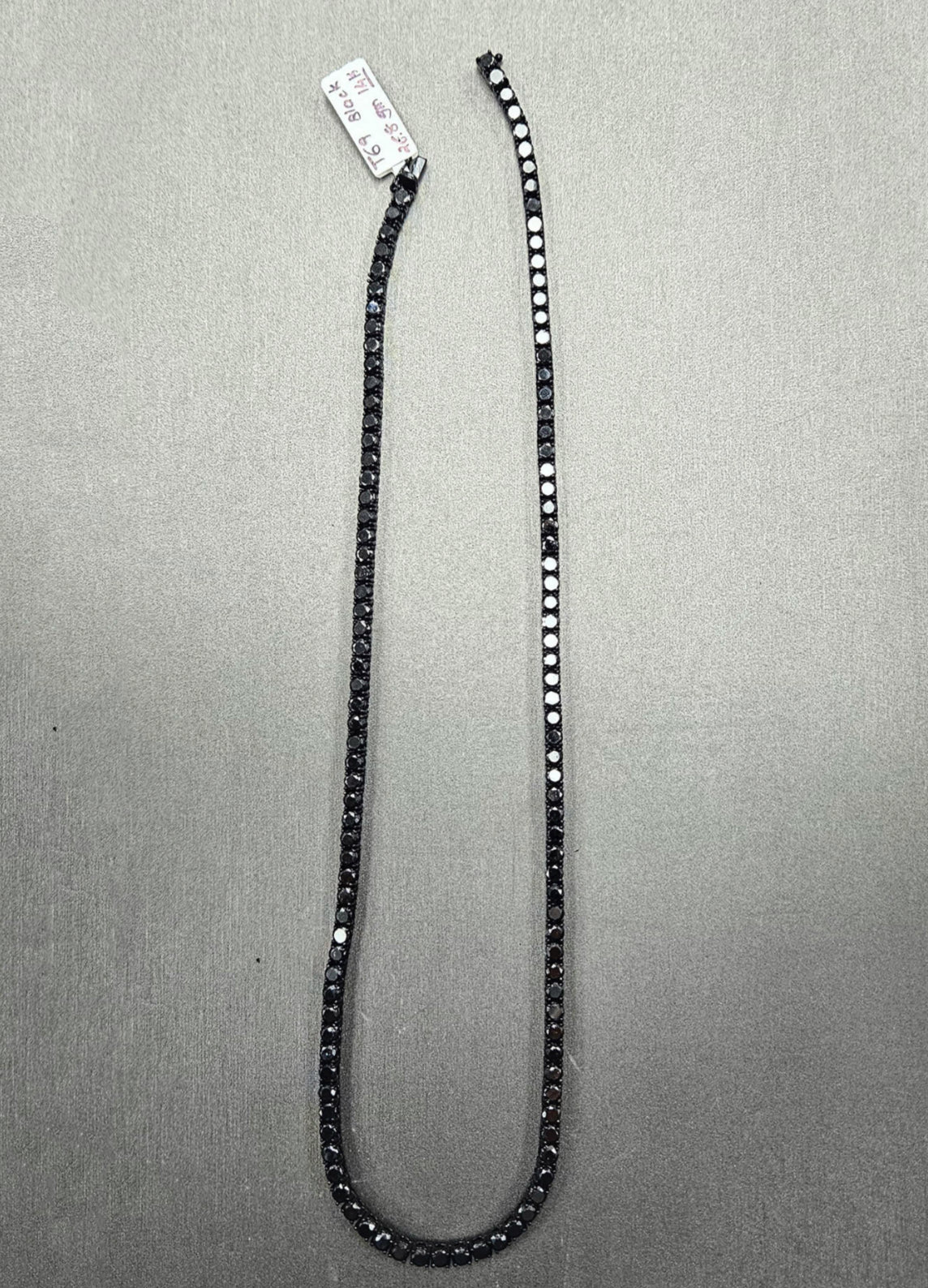18β Black Diamond & White Gold Tennis Chain