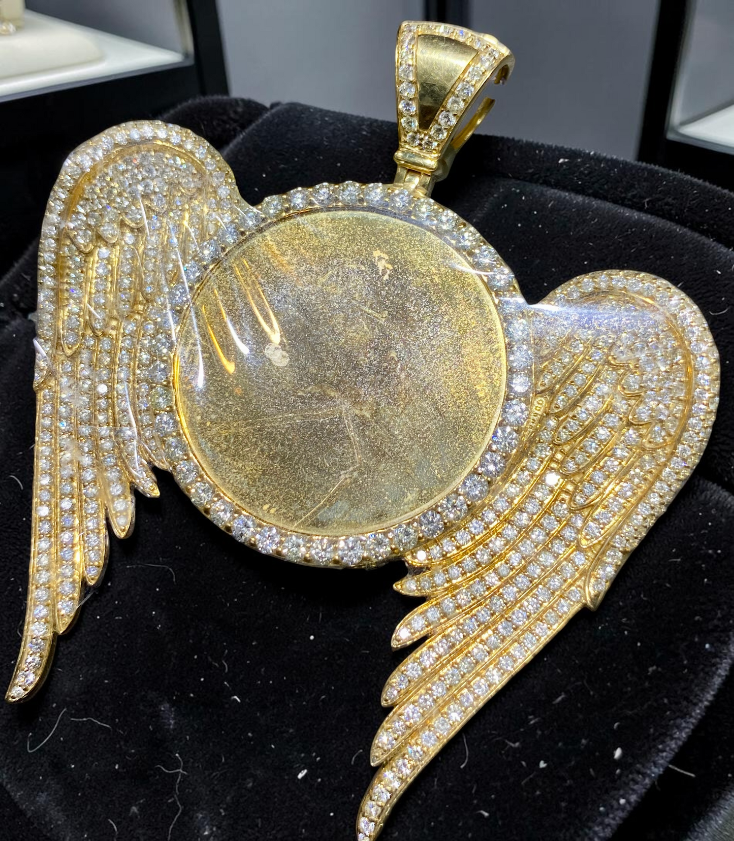 10K Yellow Gold Winged Memory Pendant with 7.00 Carats In Diamond Accents