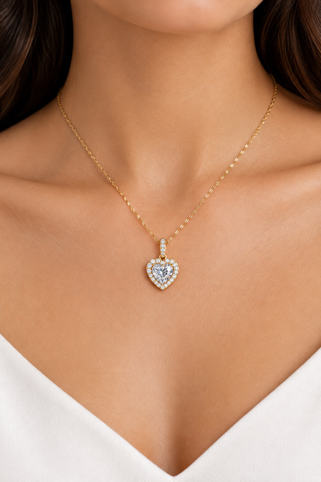 Pretty 10k Gold & Diamonds Heart Pendant