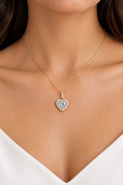 Pretty 10k Gold & Diamonds Heart Pendant