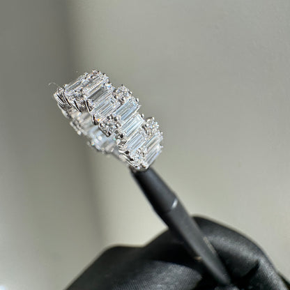 Baguette & Round Diamond” Lazo Semi Eternity Band