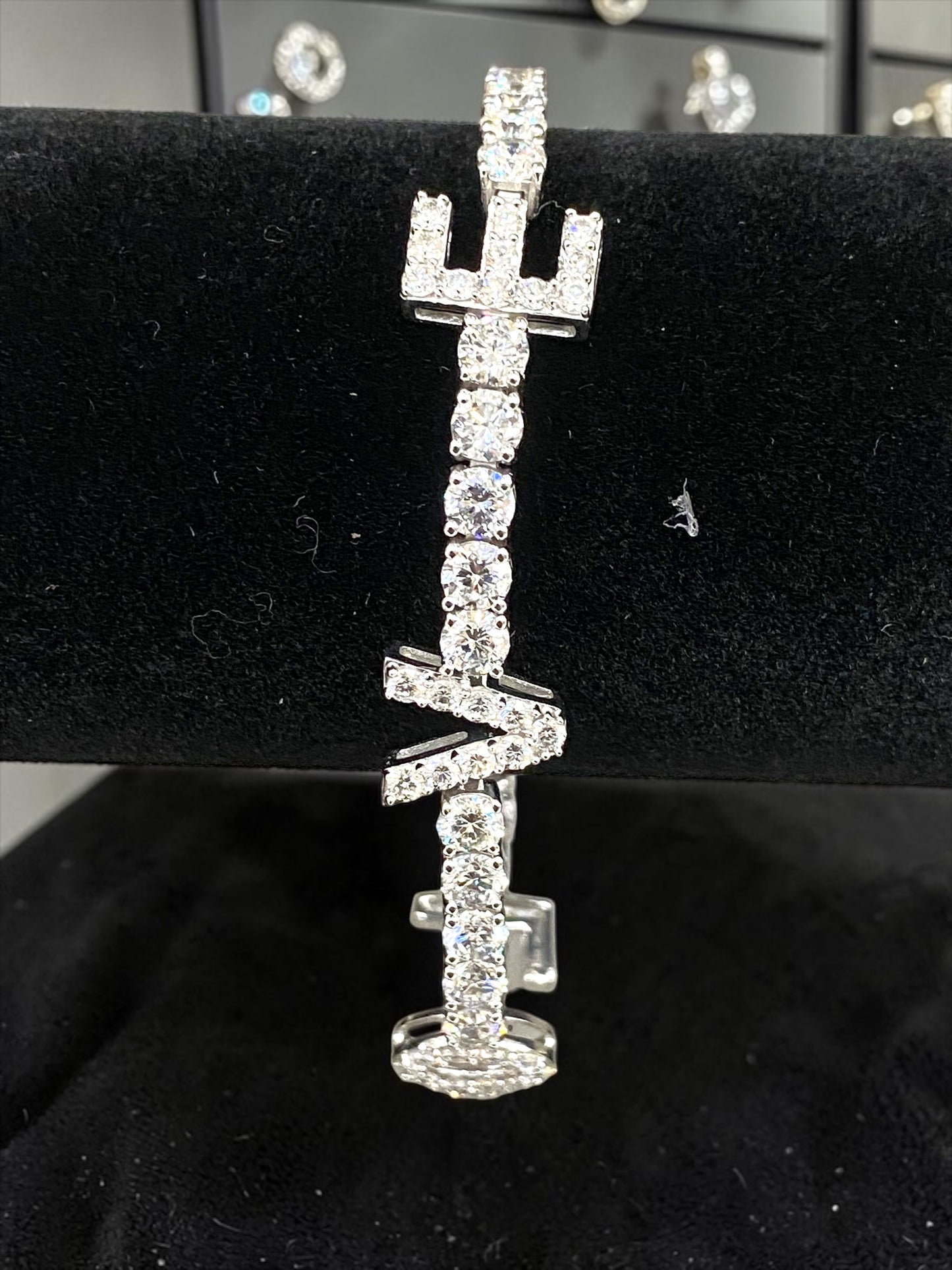11.70 Carat VS1 Lab Diamond “LOVE” Tennis Bracelet – 7.5” | 14K White Gold Plated 925 Silver | 14.40 Grams