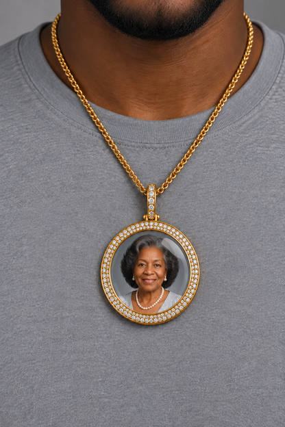 10K Gold Picture Pendant Natural Diamond Bezel & Bail