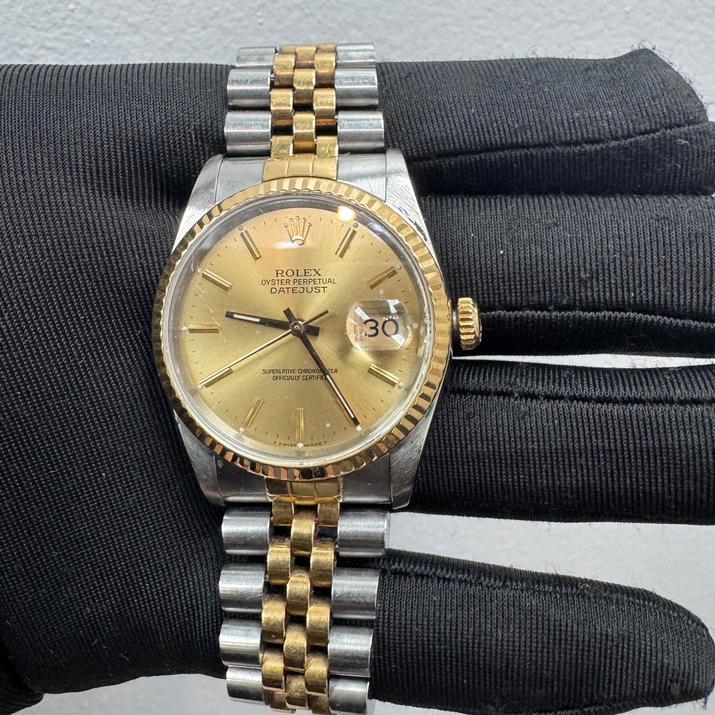 Rolex Datejust 36mm Two-Tone – Champagne Dial – Jubilee Bracelet | Vintage Luxury Classic