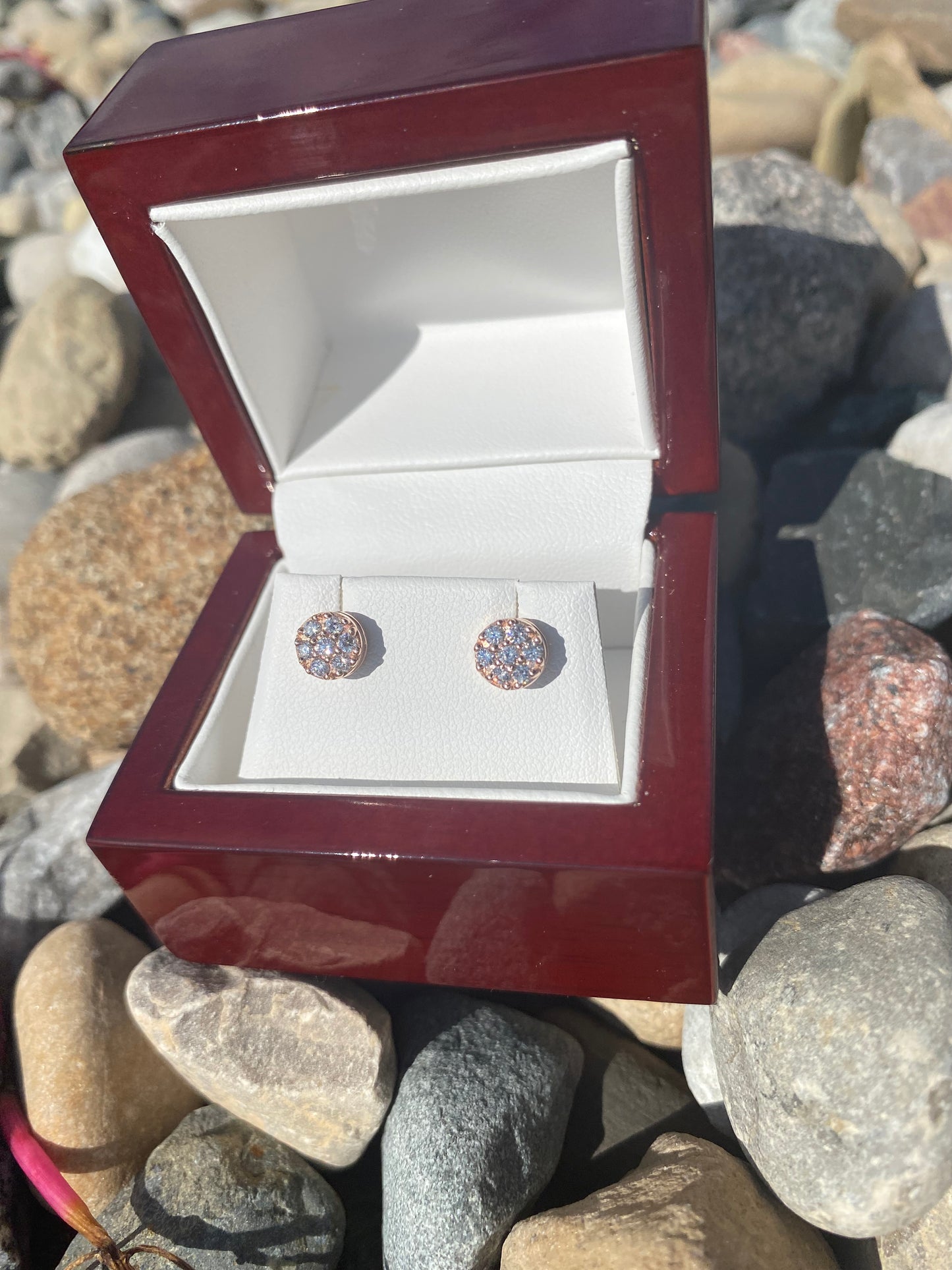 Exquisite Natural Diamond Cluster Earrings – Set in 14K Gold