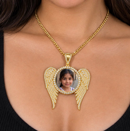 10K Yellow Gold Winged Memory Pendant Natural Diamond Accents