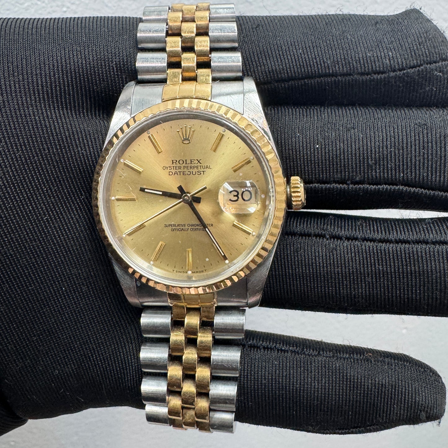 Rolex Datejust 36mm Two-Tone – Champagne Dial – Jubilee Bracelet | Vintage Luxury Classic