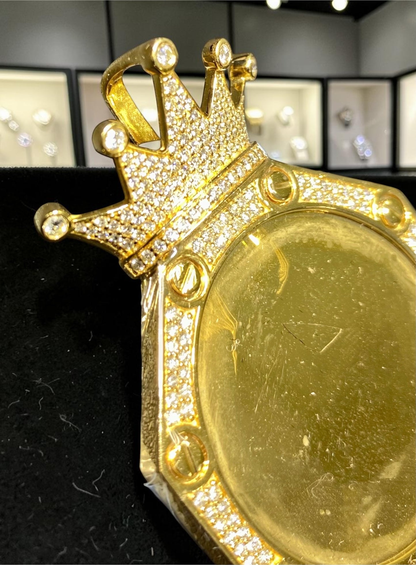 14K Gold King Crown Memory Pendant with Diamond Bail