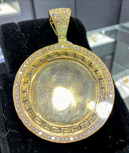 14K Yellow Gold Diamond Bezel Memory Pendant – Greek Key Frame