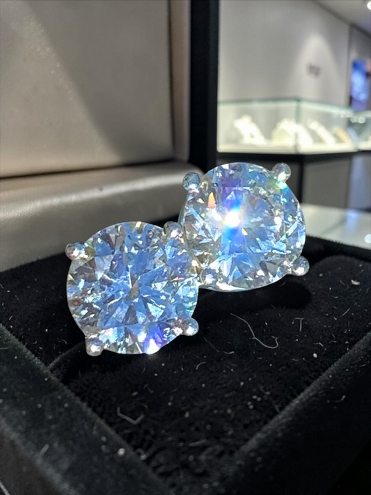 14K VS1 2.00 Carat Lab Diamond Stud Earrings