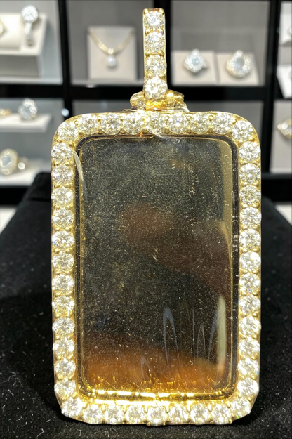 10K Yellow Gold Flip Memory Pendant – 6.20 CT VS Diamond Frame