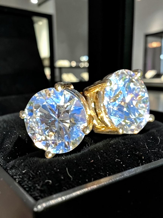 14K Yellow Gold VS2 4.09 Carat Certified Lab Diamonds Stud Earrings