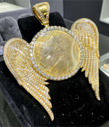 10K Yellow Gold Winged Memory Pendant with 7.00 Carats In Diamond Accents