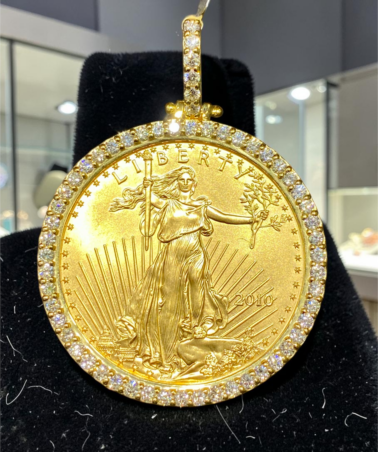 Gold Liberty Coin Pendant | 1 oz Pure Gold Diamond Bezel