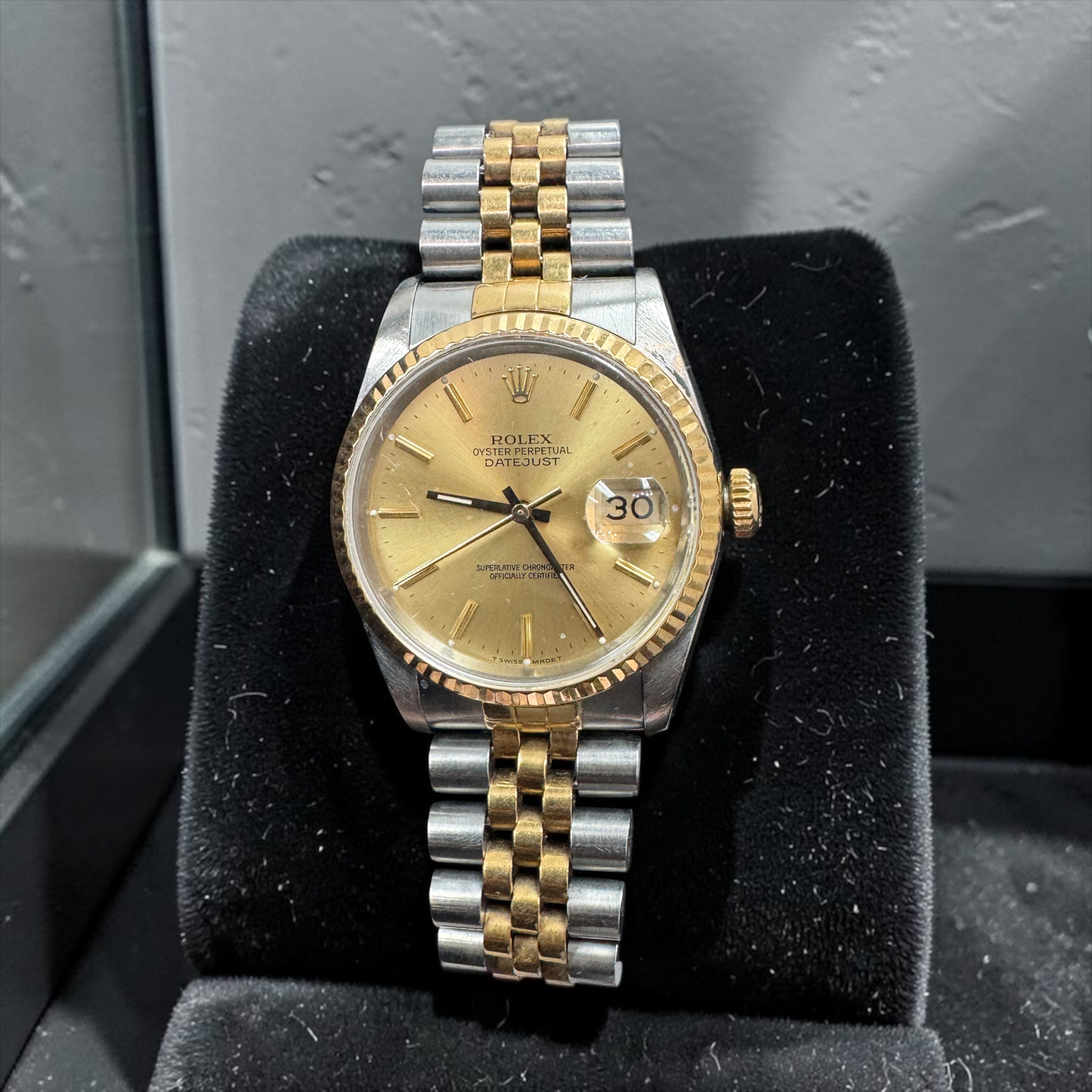 Rolex Datejust 36mm Two-Tone – Champagne Dial – Jubilee Bracelet | Vintage Luxury Classic