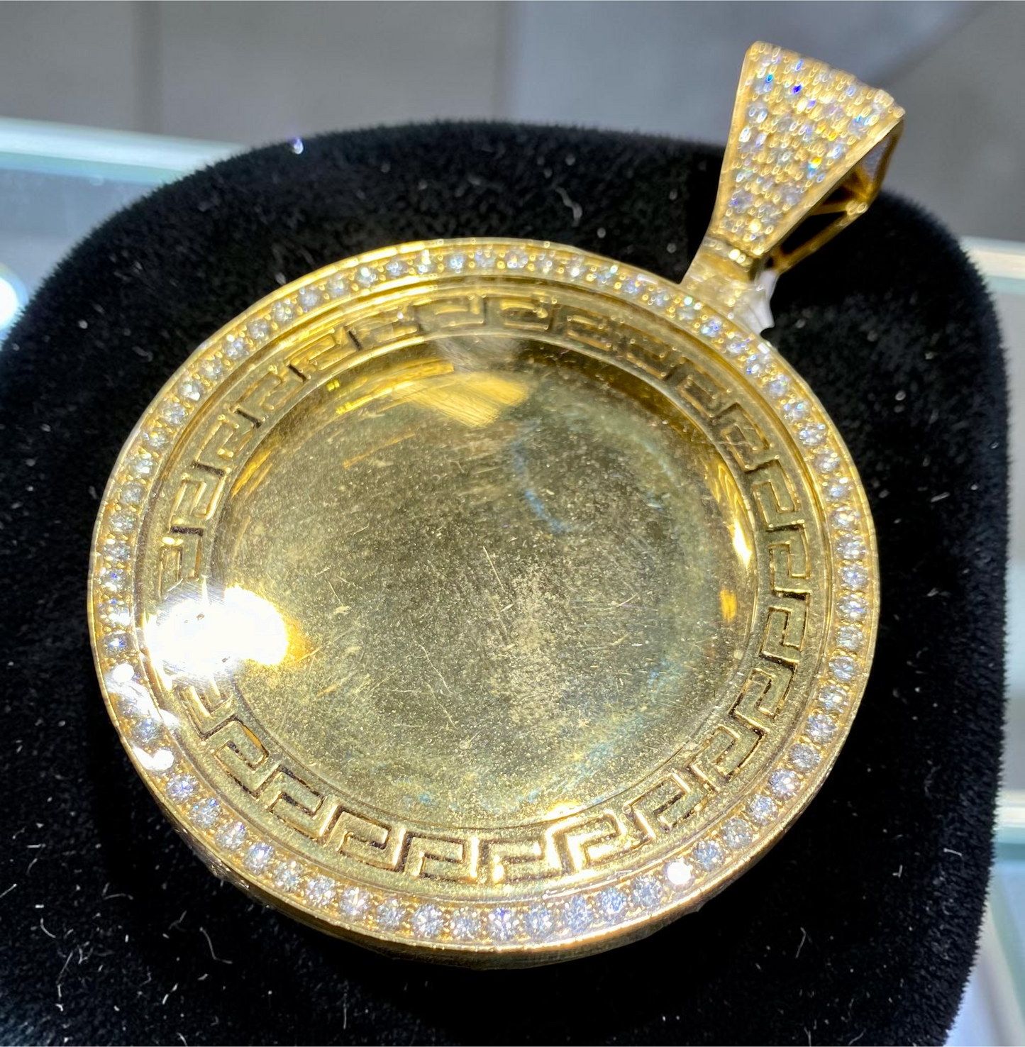 14K Yellow Gold Diamond Bezel Memory Pendant – Greek Key Frame