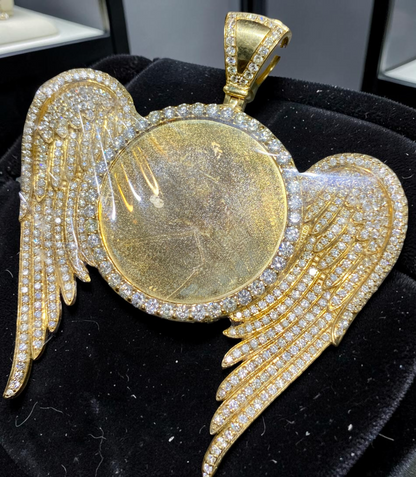 10K Yellow Gold Winged Memory Pendant with 7.00 Carats In Diamond Accents