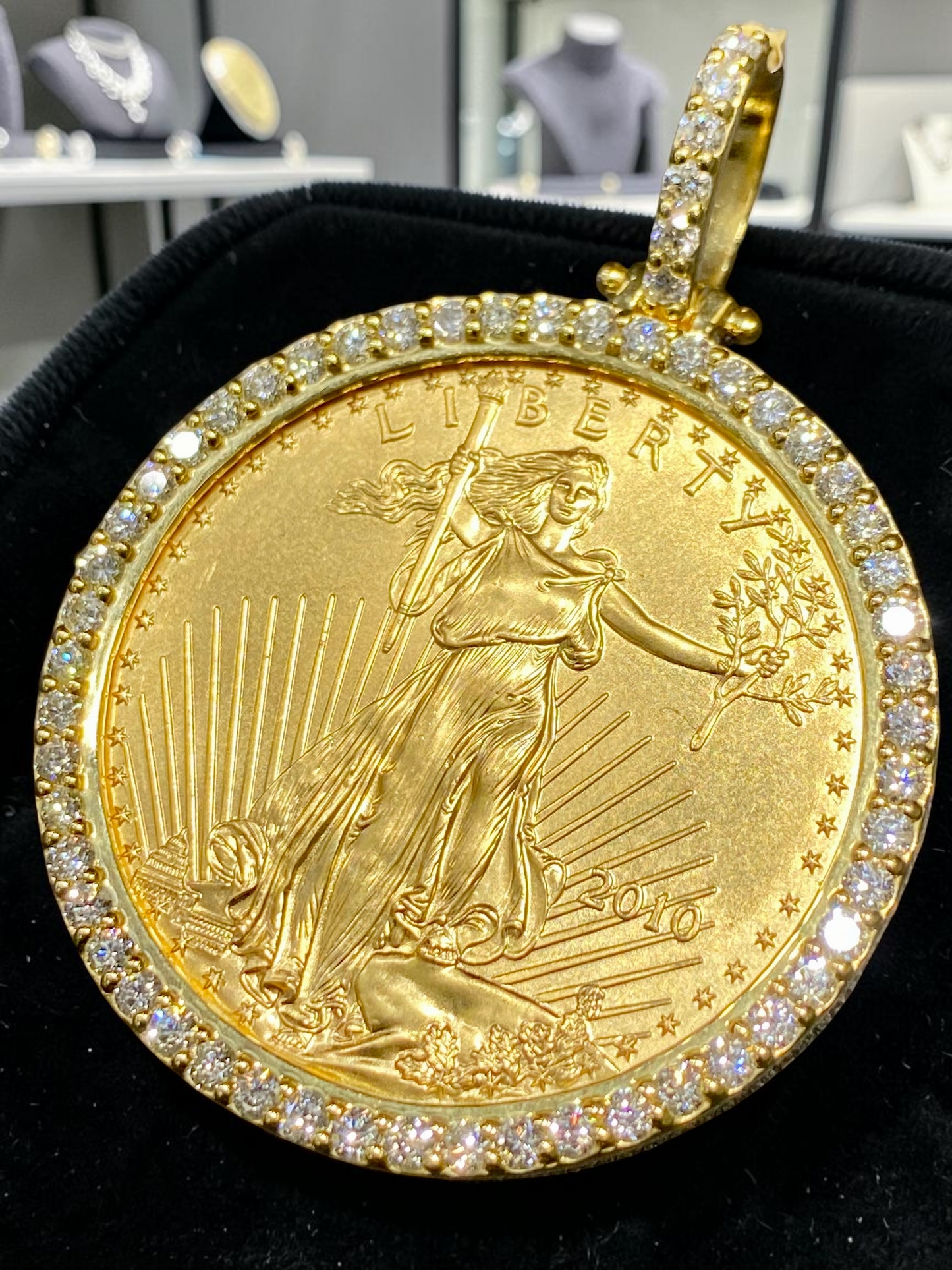 Gold Liberty Coin Pendant | 1 oz Pure Gold Diamond Bezel