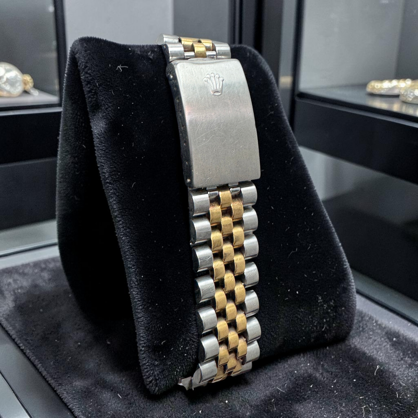 Rolex Datejust 36mm Two-Tone – Champagne Dial – Jubilee Bracelet | Vintage Luxury Classic