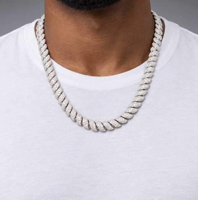 10K Gold & Natural Diamond Macaroni Link Chain