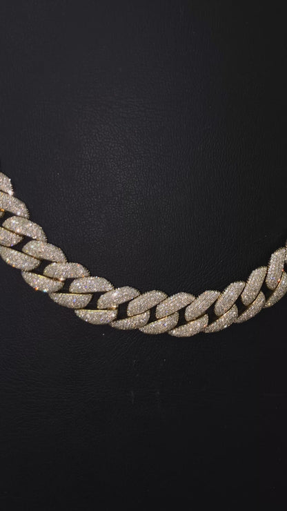 Diamond Cuban Link Chain – Approx. 18.00 CTW – 14K Yellow Gold 20 Inches